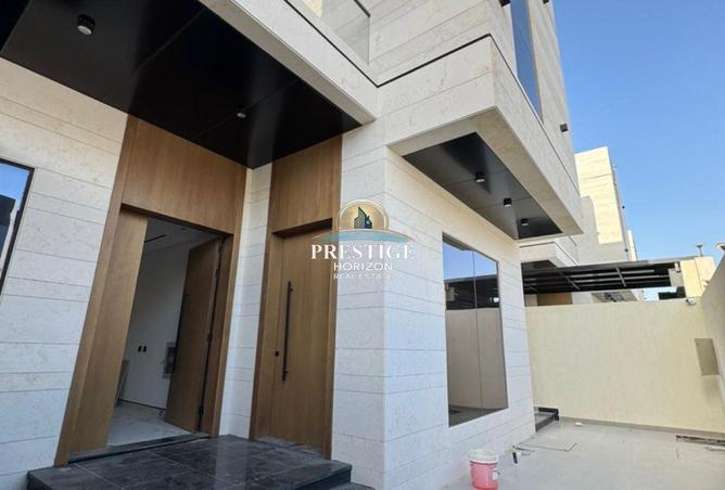 92248113 - Property Main Image
