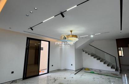 Villa - 5 Bedrooms - 6 Bathrooms for rent in Al Helio 2 - Al Helio - Ajman