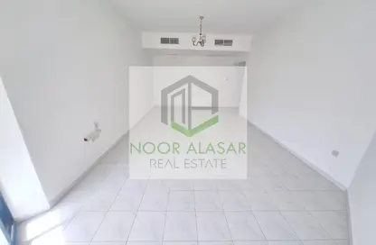 شقة - 3 غرف نوم - 3 حمامات للايجار في مبنى سيلفر هوم - هور العنز - ديرة - دبي