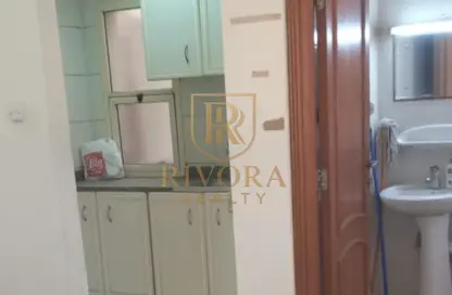 Apartment - Studio - 1 Bathroom for rent in Al Souk Al Kabeer - Bur Dubai - Dubai
