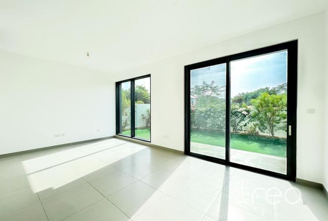 68678846 - صورة العقار 3