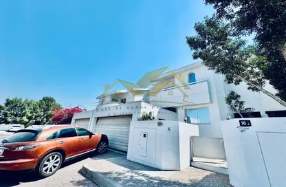 Villa - 4 Bedrooms - 4 Bathrooms for rent in The Falcon Villas - Al Garhoud - Dubai