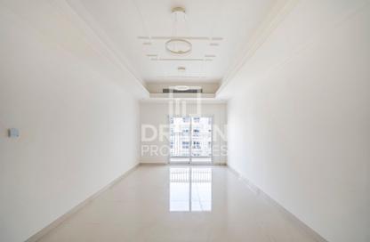 Apartment - 1 Bedroom - 2 Bathrooms for rent in Vincitore Palacio - Arjan - Dubai