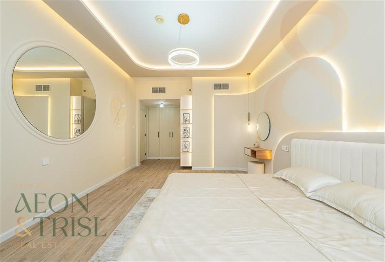 Fully Furnished | Prime Location | Multiple Option photo 9