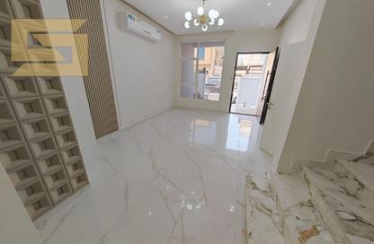 Villa - 5 Bedrooms - 7 Bathrooms for rent in Al Yasmeen 1 - Al Yasmeen - Ajman