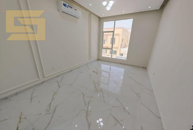 132489547 - Property Image 2