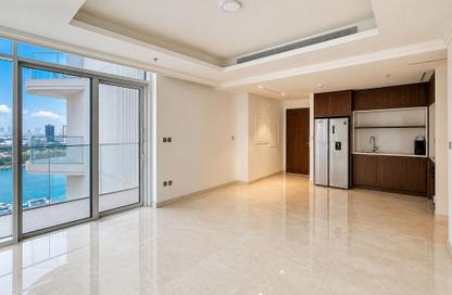 Apartment - 2 Bedrooms - 3 Bathrooms for rent in Palace Beach Residence Tower 2 - Palace Beach Residence - Emaar Beachfront - Dubai Harbour - Dubai