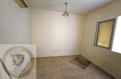 Apartment - Studio - 1 Bathroom for rent in Al Qulaya'ah - Al Sharq - Sharjah Apartment - Studio - 1 Bathroom for rent in Al Qulaya'ah - Al Sharq - Sharjah