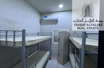 Labor Camp - Studio - 7+ Bathrooms for rent in Umm Al Thuoob - Umm Al Quwain Labor Camp - Studio - 7+ Bathrooms for rent in Umm Al Thuoob - Umm Al Quwain