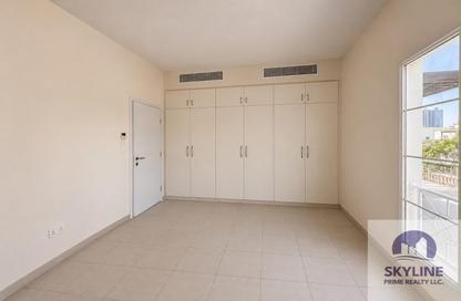 Villa - 3 Bedrooms - 4 Bathrooms for rent in Meadows 1 - Meadows - Dubai