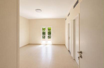 Villa - 3 Bedrooms - 4 Bathrooms for rent in Meadows 1 - Meadows - Dubai