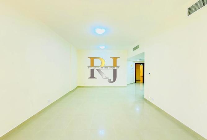 82791387 - Property Main Image