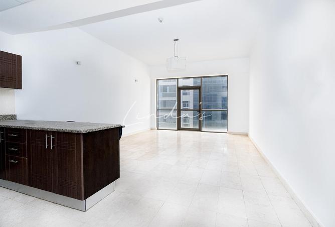 67448519 - Property Image 3