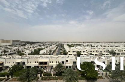 Apartment - 2 Bedrooms - 2 Bathrooms for rent in The Hamilton - Town Square - Dubai