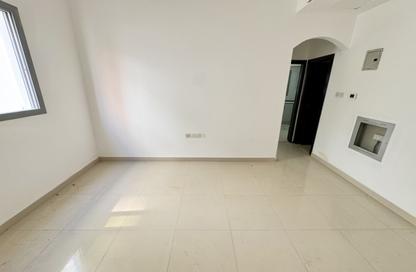 Apartment - 1 - 1 for rent in Muwailih Building - Muwaileh - Sharjah