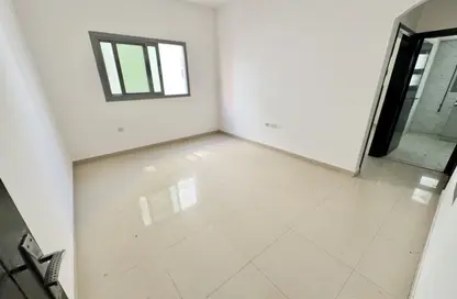 Apartment - 1 Bedroom - 1 Bathroom for rent in Muwailih Building - Muwaileh - Sharjah