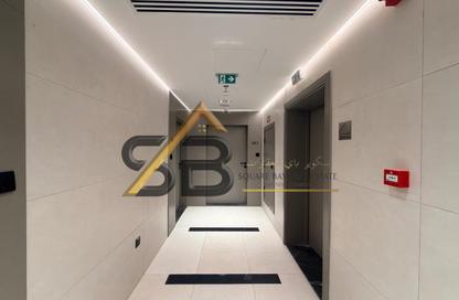 Apartment - 1 Bedroom - 2 Bathrooms for rent in Jumeirah Garden City - Al Satwa - Dubai