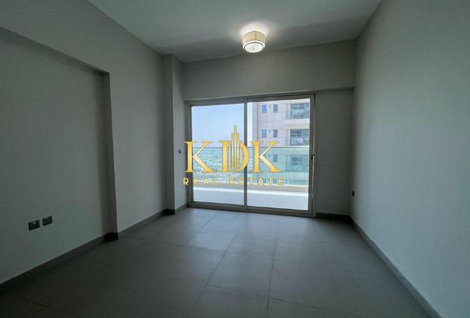 104121889 - Property Image 2