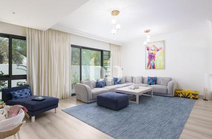 Villa - 6 - 7 for sale in Juniper - Damac Hills 2 - Dubai Villa - 6 - 7 for sale in Juniper - Damac Hills 2 - Dubai