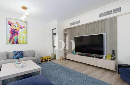 Villa - 6 - 7 for sale in Juniper - Damac Hills 2 - Dubai
