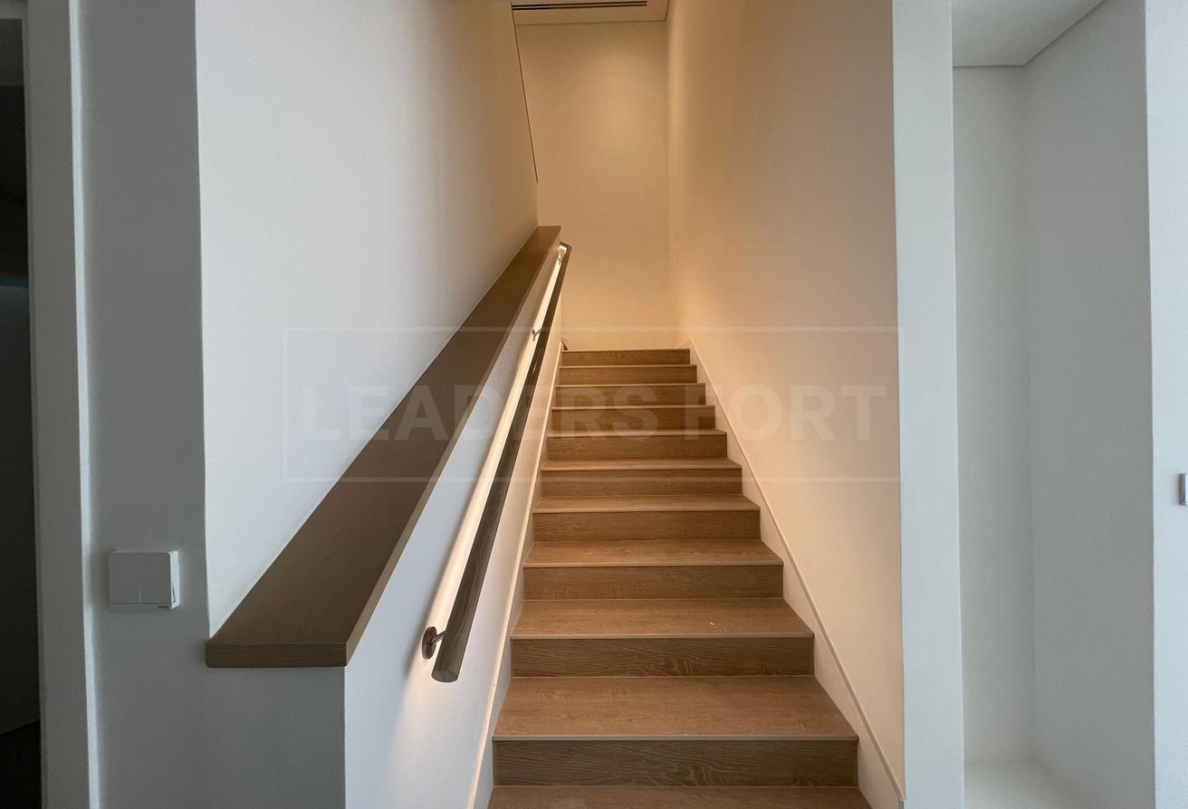 4BR+M Corner | Near to Pool | AED 300K - 4 Cheques photo 7