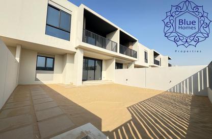 Townhouse - 3 - 5 for rent in Jebel Ali Village Townhouses - Jebel Ali Village - Jebel Ali - Dubai