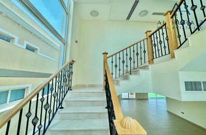 Villa - 4 - 5 for rent in Legacy Nova Villas - District 9 - Jumeirah Park - Dubai
