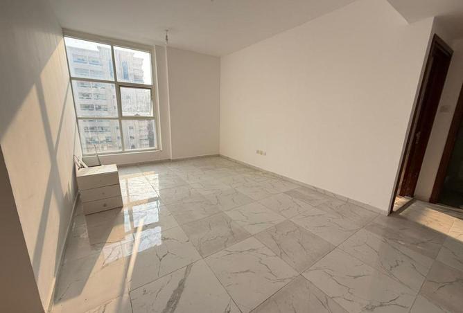 75782539 - Property Image 2