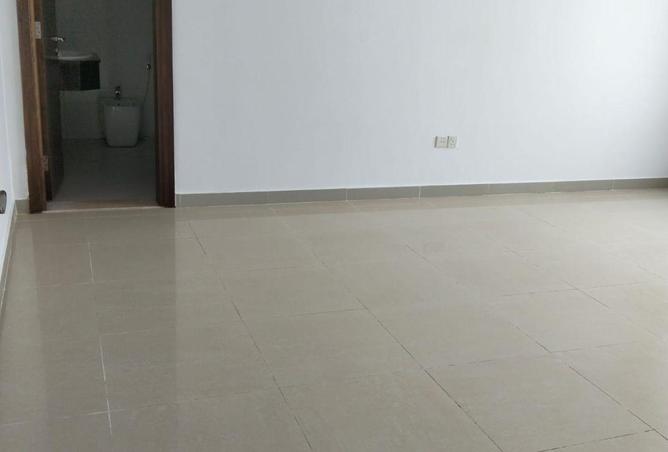 79826019 - صورة العقار 2