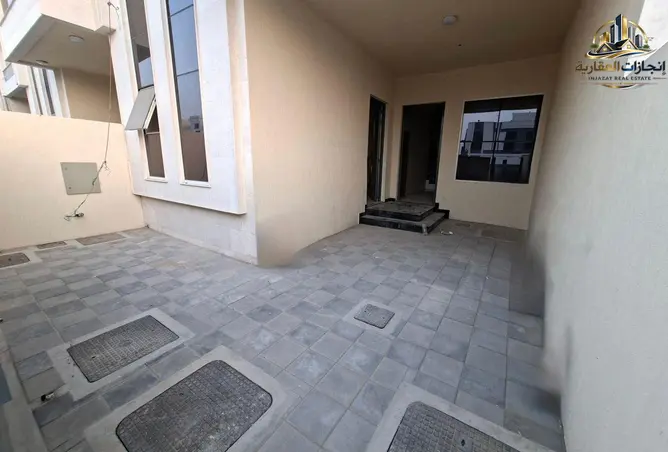 145963069 - Property Image 2