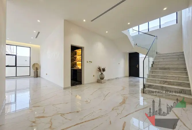 161879102 - Property Image 2