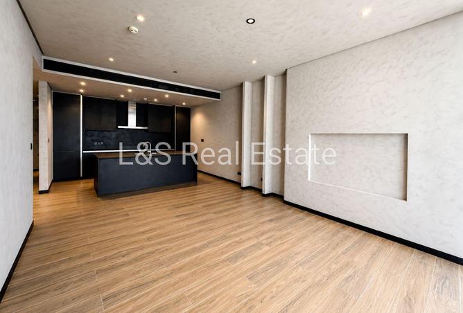 98701924 - Property Image 2