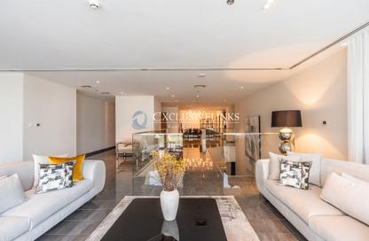 Apartment - 3 Bedrooms - 5 Bathrooms for rent in Stella Maris - Dubai Marina - Dubai