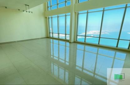 Apartment - 2 Bedrooms - 3 Bathrooms for rent in Nation Towers - Corniche Road - Abu Dhabi