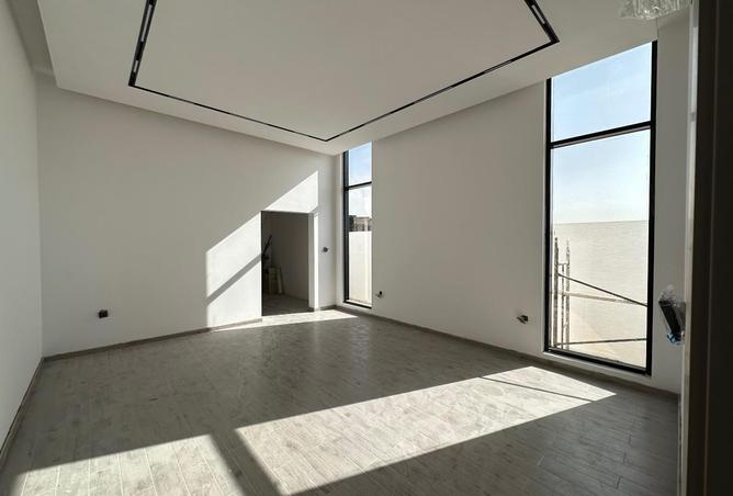 67073340 - Property Image 3