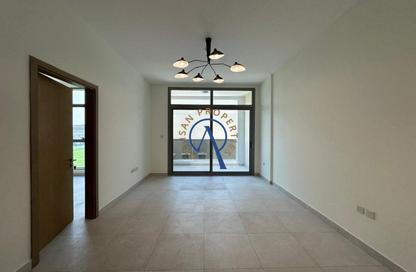 Apartment - 1 - 2 for rent in Al Nasr Central Building - Oud Metha - Bur Dubai - Dubai Apartment - 1 - 2 for rent in Al Nasr Central Building - Oud Metha - Bur Dubai - Dubai
