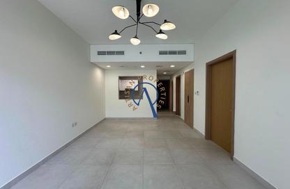 Apartment - 1 - 2 for rent in Al Nasr Central Building - Oud Metha - Bur Dubai - Dubai
