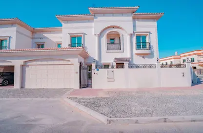 Villa - 5 Bedrooms - 7 Bathrooms for rent in Al Barsha 1 - Al Barsha - Dubai Villa - 5 Bedrooms - 7 Bathrooms for rent in Al Barsha 1 - Al Barsha - Dubai