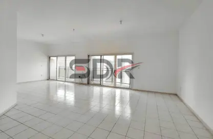 شقة - 3 غرف نوم - 4 حمامات للايجار في برج الواحة - الخالدية - أبوظبي