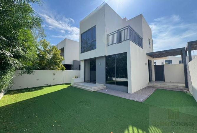 73853767 - Property Main Image