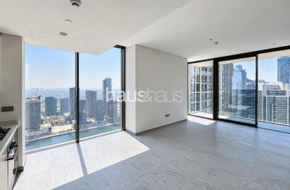 Apartment - 1 - 2 for rent in Peninsula Four - Peninsula - Business Bay - Dubai
