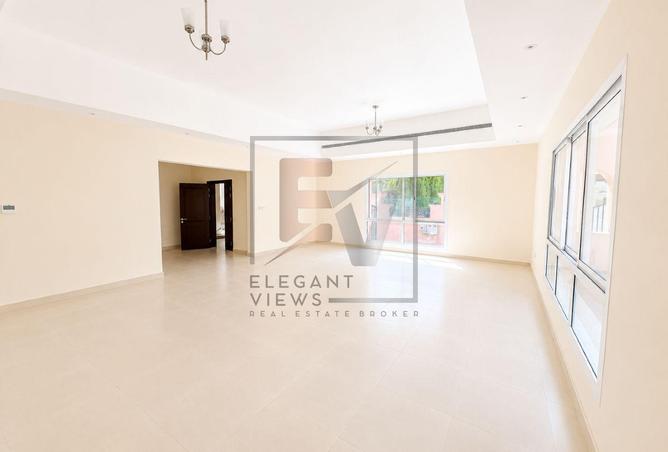 117264256 - Property Image 2