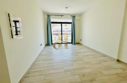 Apartment - Studio - 1 Bathroom for rent in Oxford Residence 2 - District 10 - Jumeirah Village Circle - Dubai
