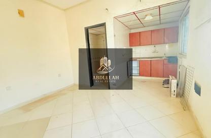Apartment - Studio - 1 Bathroom for rent in Muwaileh 29 Building - Muwaileh - Sharjah