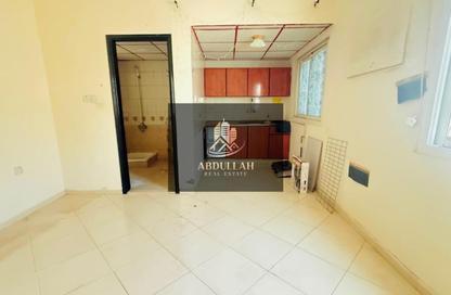 Apartment - Studio - 1 Bathroom for rent in Muwaileh 29 Building - Muwaileh - Sharjah