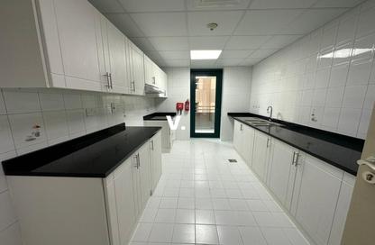 Apartment - 2 Bedrooms - 3 Bathrooms for rent in DXB Tower - Sheikh Zayed Road - Dubai