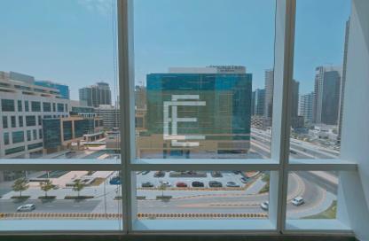 Office Space - Studio for sale in Tamani Art Tower - Business Bay - Dubai
