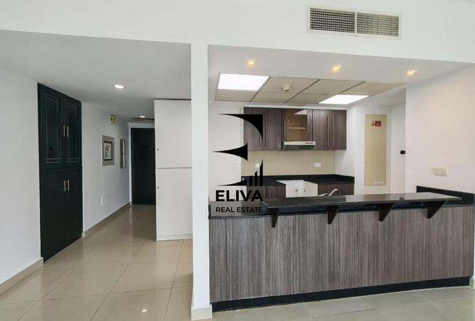 2-bed apartment in Tower 45 — photo 2
