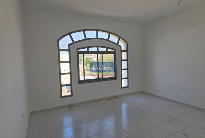 74247850 - Property Image 3