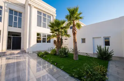 Villa - 5 Bedrooms - 6 Bathrooms for rent in Al Quoz 2 - Al Quoz - Dubai